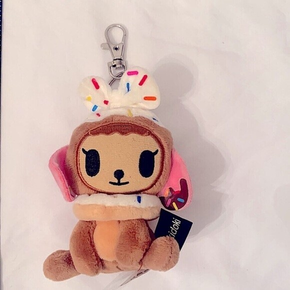 Tokidoki Donutina Plush Clip-On - Picture 3 of 3